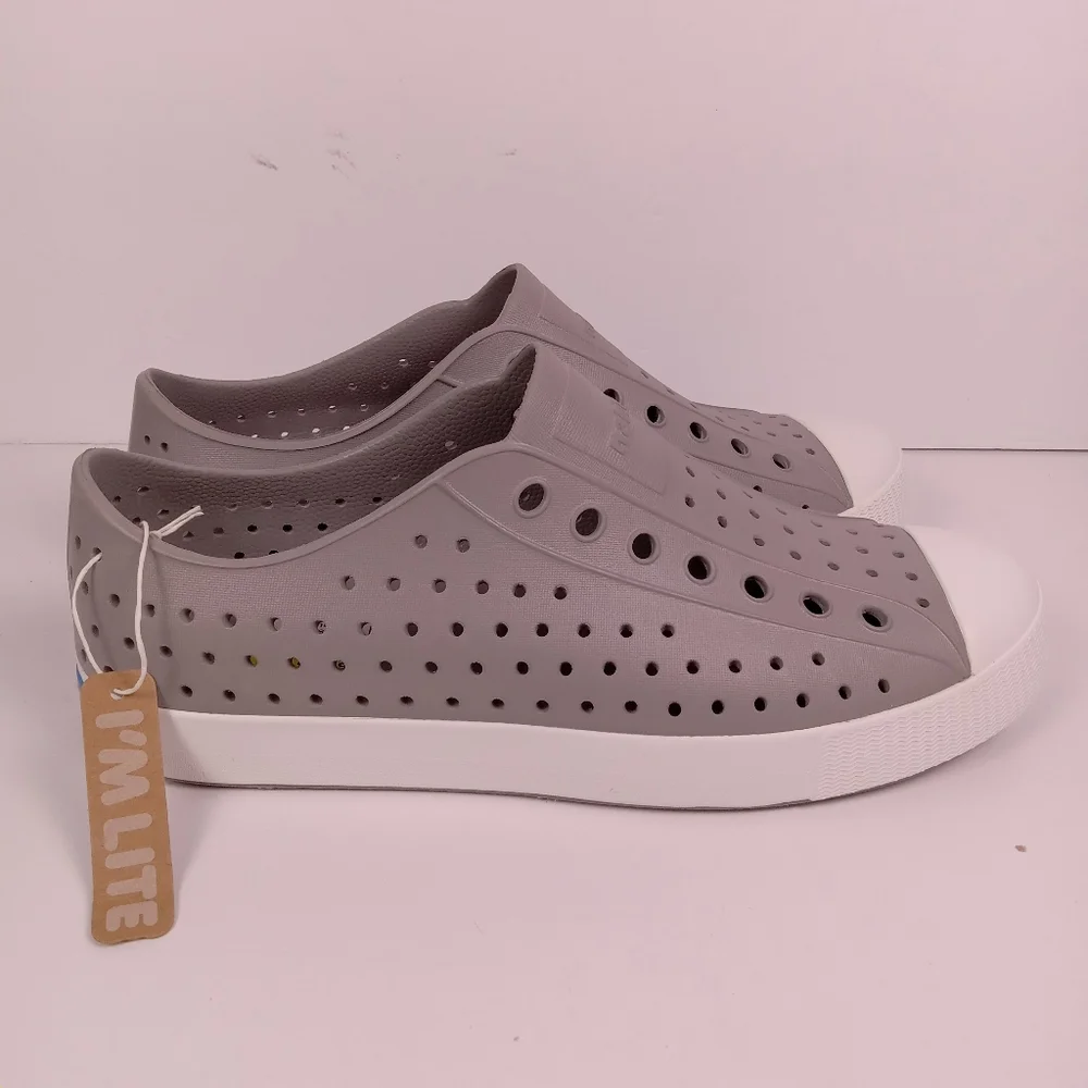Native Jefferson Shoes Womens 11 Mens 9 Pigeon Grey Shell White Unisex Slip On